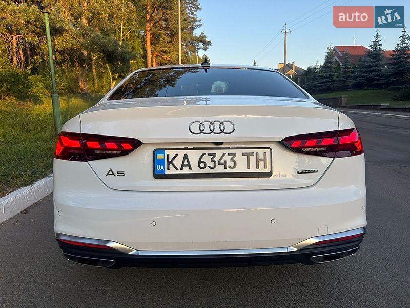 Купе Audi A5 2023 в Киеве