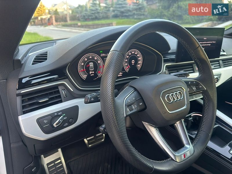 Купе Audi A5 2023 в Киеве