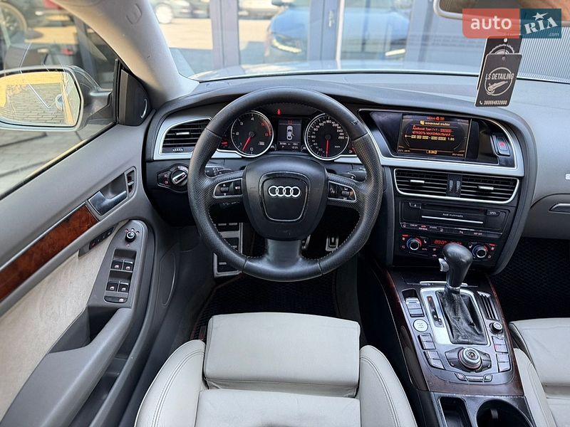 Купе Audi A5 2009 в Черновцах