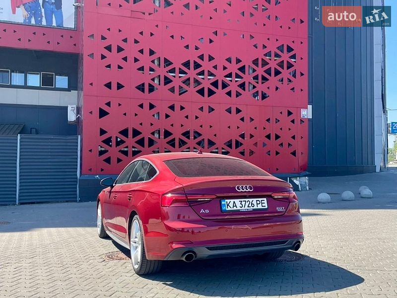 Купе Audi A5 2017 в Киеве