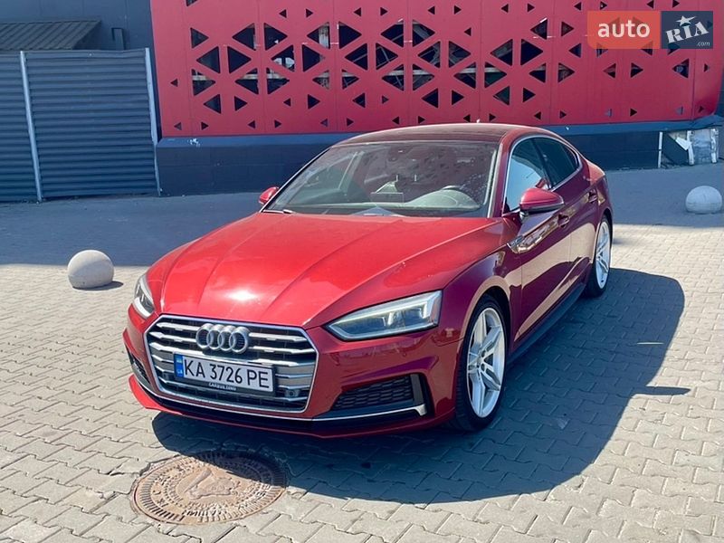 Купе Audi A5 2017 в Киеве