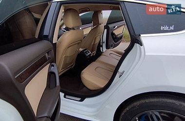 Купе Audi A5 2012 в Раздельной