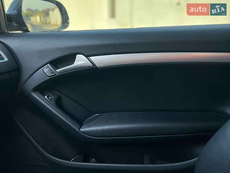Купе Audi A5 2012 в Запоріжжі
