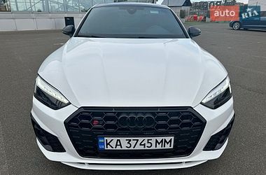 Купе Audi A5 2022 в Києві
