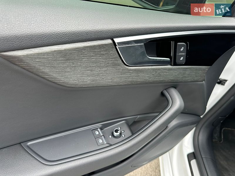 Купе Audi A5 2022 в Києві
