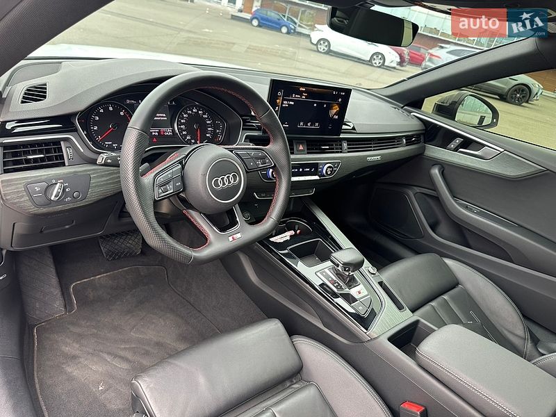 Купе Audi A5 2022 в Києві