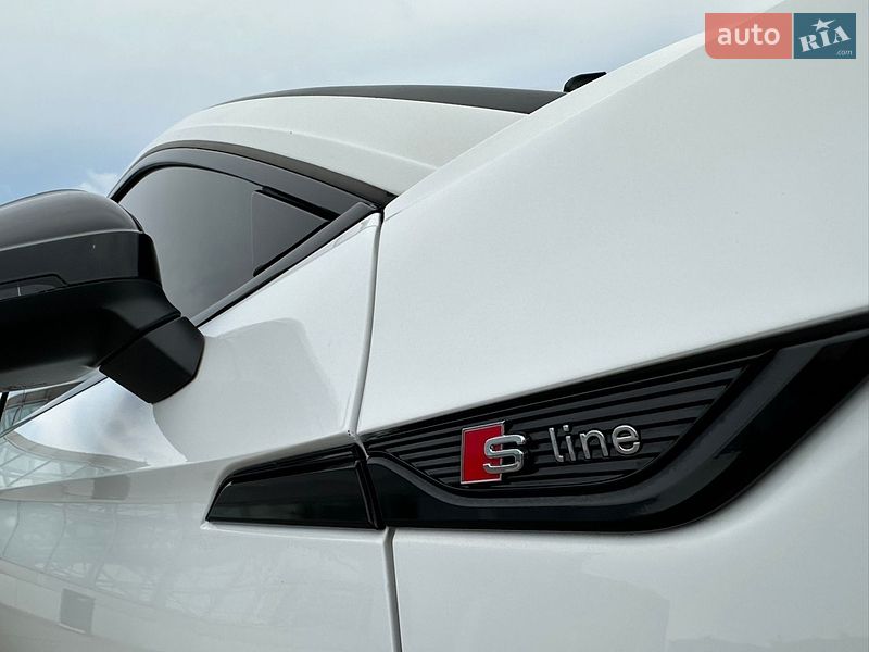 Купе Audi A5 2022 в Києві