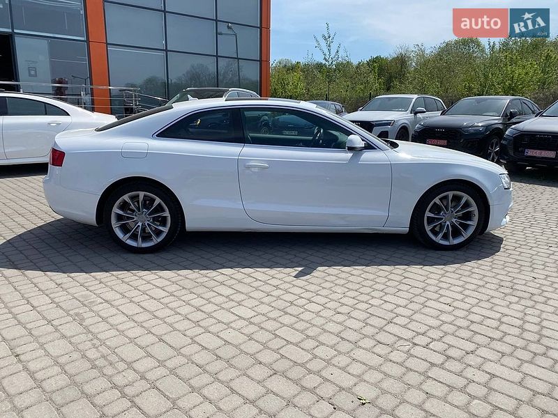 Купе Audi A5 2012 в Львові
