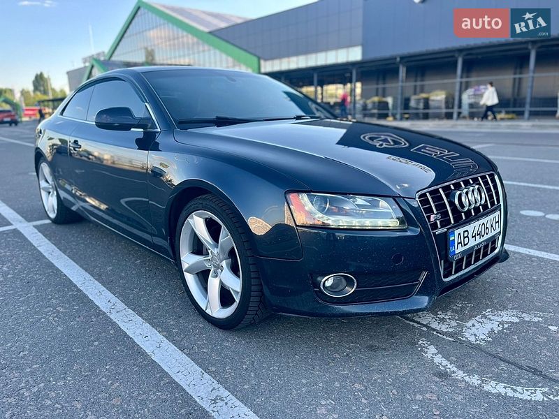 Купе Audi A5 2012 в Киеве