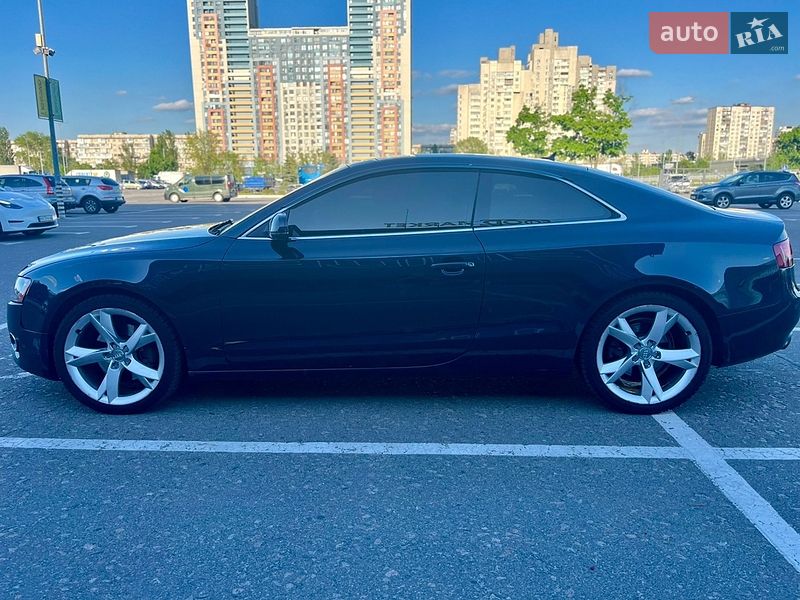 Купе Audi A5 2012 в Киеве