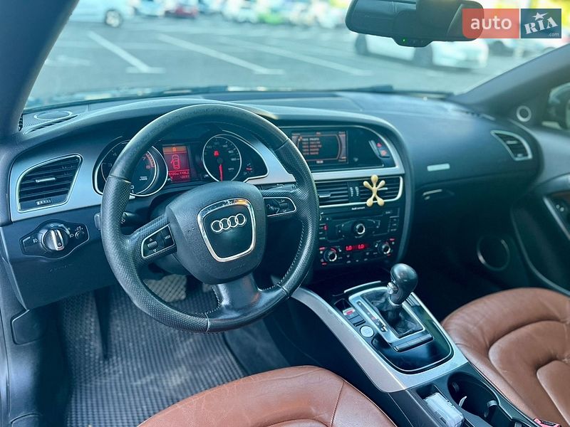 Купе Audi A5 2012 в Киеве