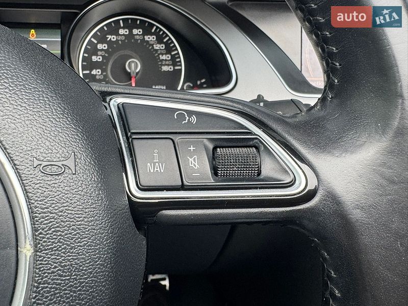 Кабриолет Audi A5 2012 в Киеве