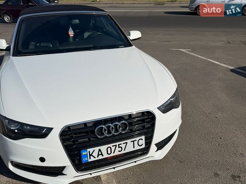 Кабриолет Audi A5 2015 в Киеве