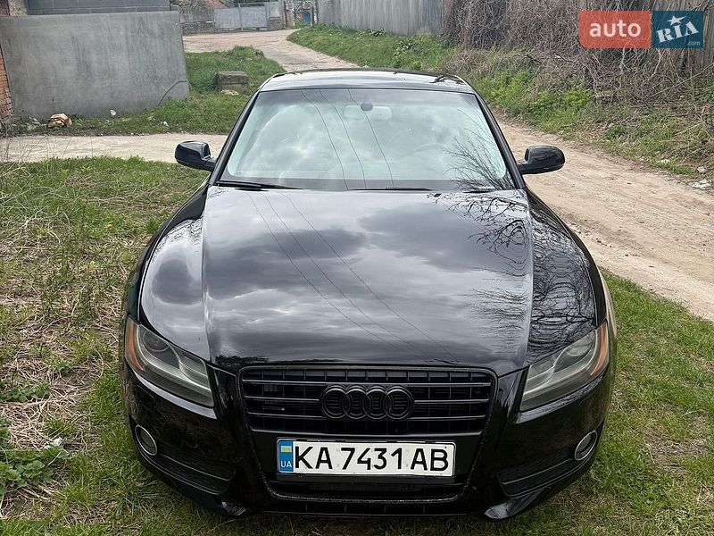 Купе Audi A5 2011 в Києві