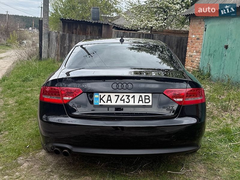 Купе Audi A5 2011 в Києві