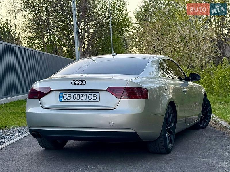 Купе Audi A5 2012 в Києві