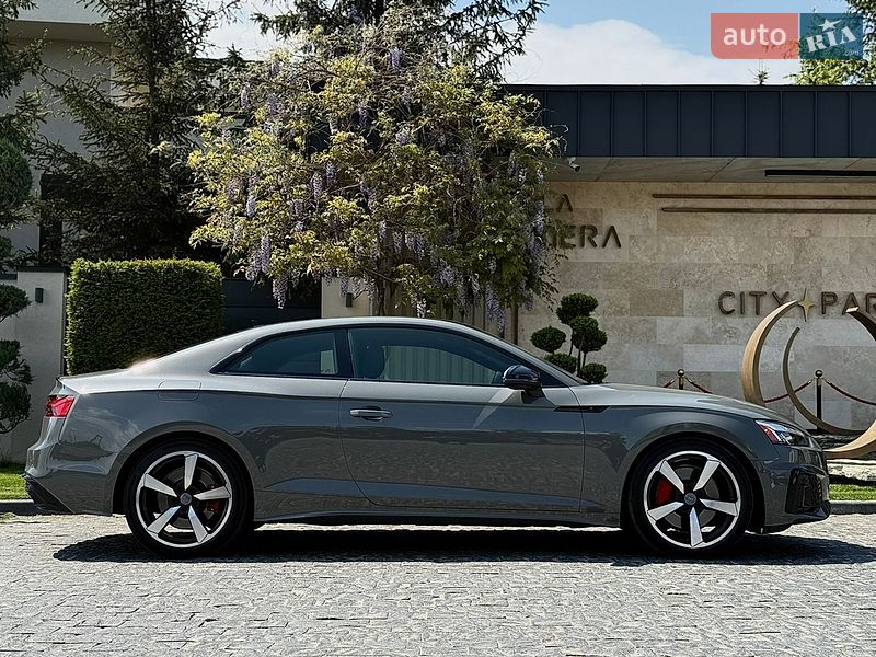 Купе Audi A5 2022 в Львове