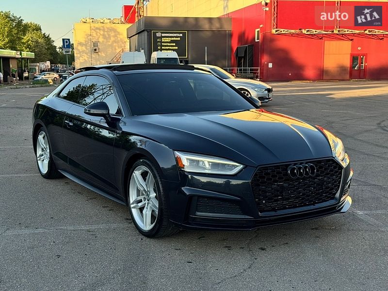 Купе Audi A5 2017 в Киеве