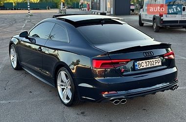 Купе Audi A5 2017 в Киеве