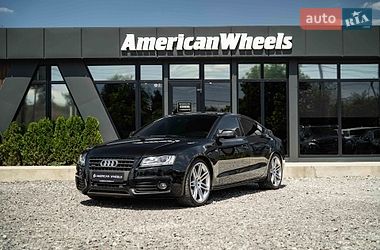 Купе Audi A5 2011 в Черновцах