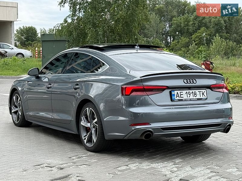 Купе Audi A5 2017 в Днепре
