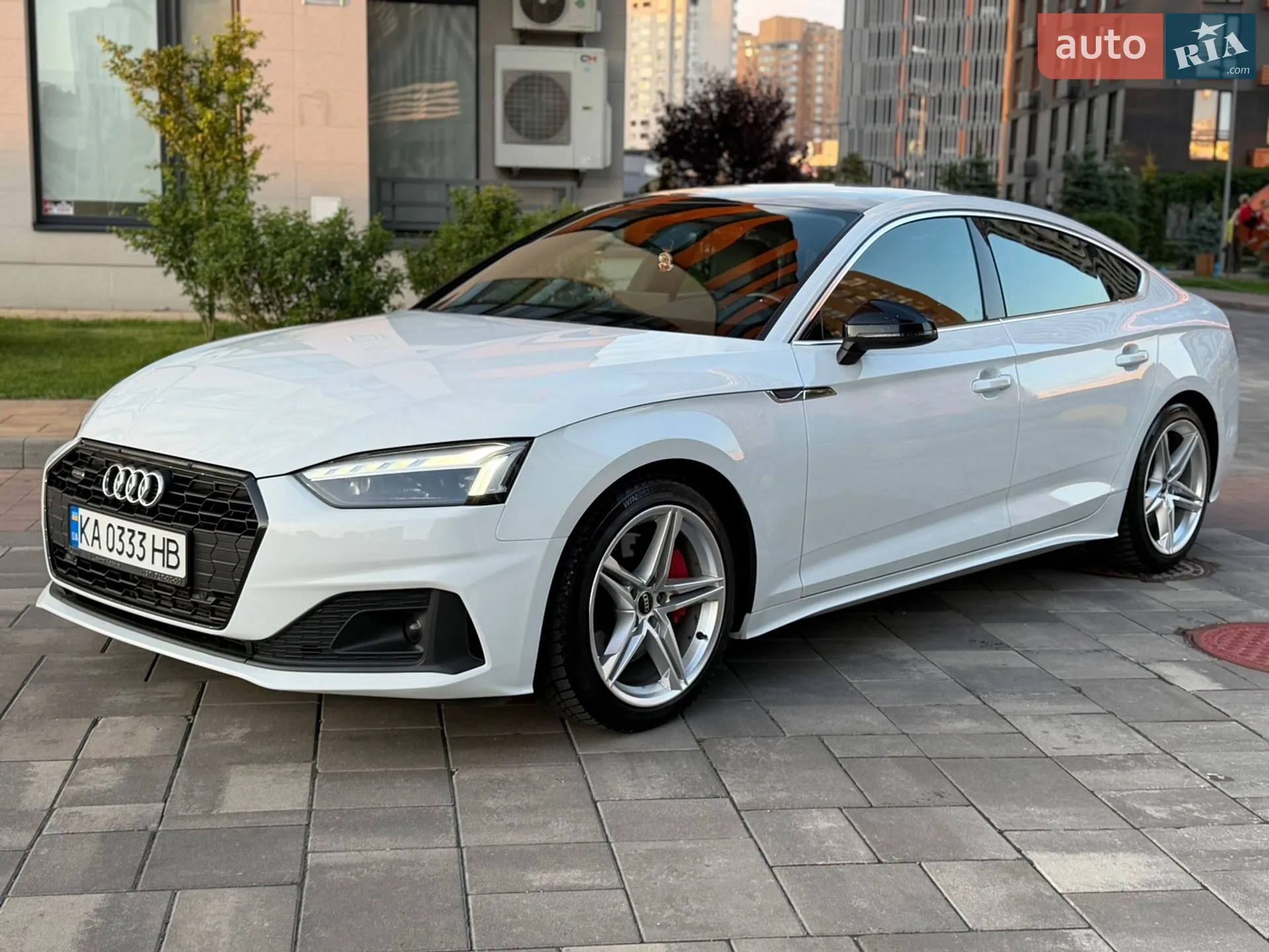 Audi A5 2022 VIN WAUZZZF5XNA023238 фото оголошення 2 з 6