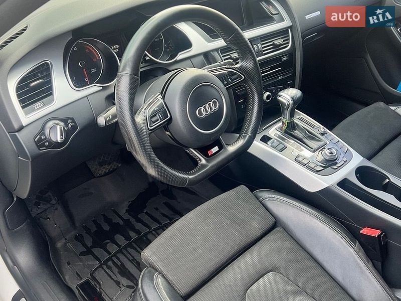 Купе Audi A5 2015 в Киеве