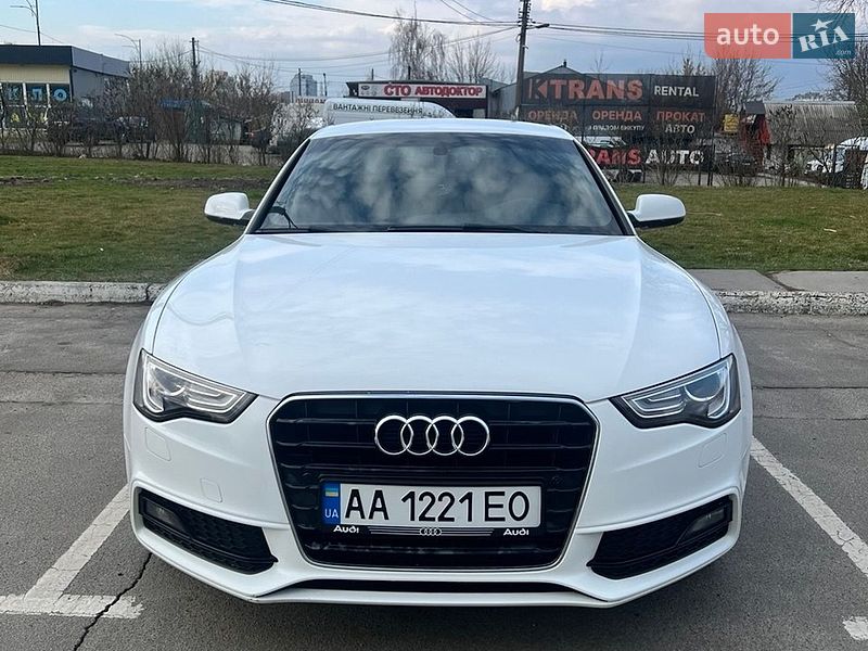Купе Audi A5 2015 в Киеве