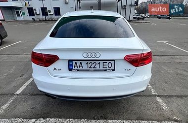 Купе Audi A5 2015 в Киеве