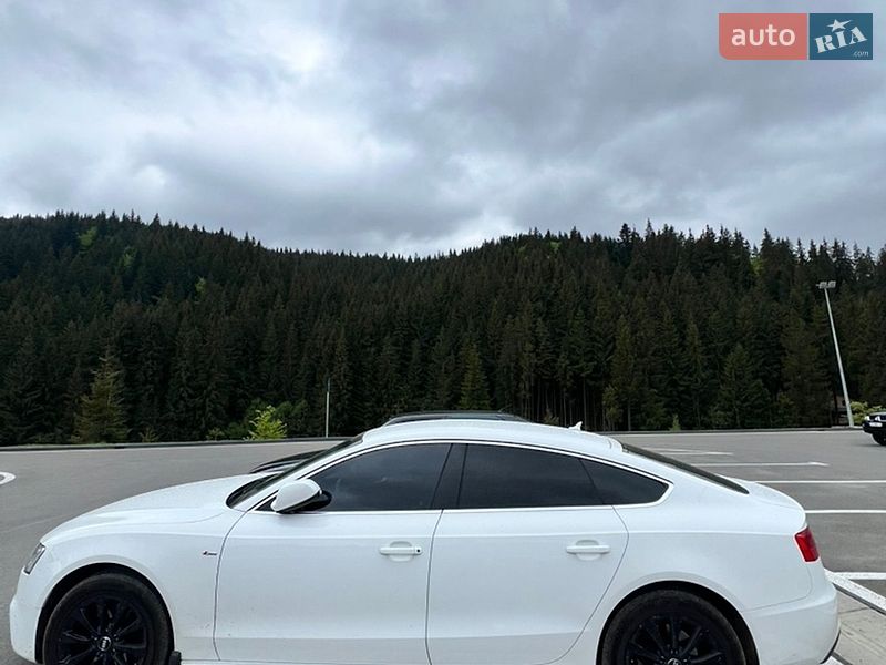Купе Audi A5 2015 в Киеве