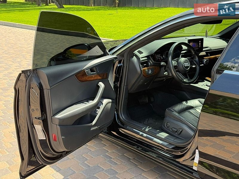 Купе Audi A5 2019 в Києві