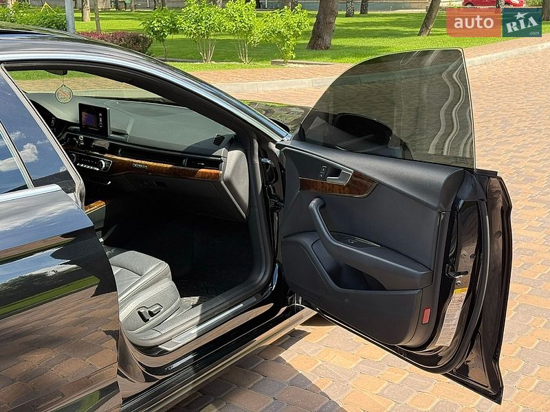 Купе Audi A5 2019 в Києві