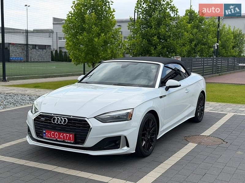 Кабриолет Audi A5 2022 в Ужгороде