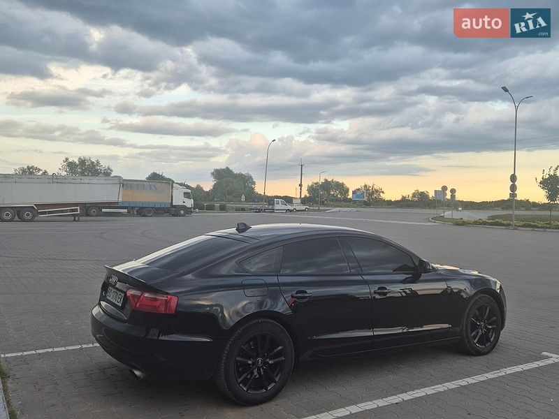 Купе Audi A5 2011 в Бучачі