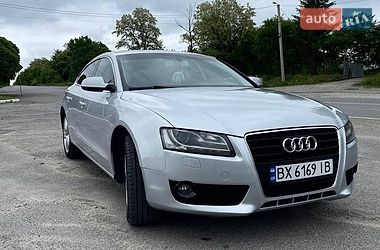 Купе Audi A5 2010 в Городке