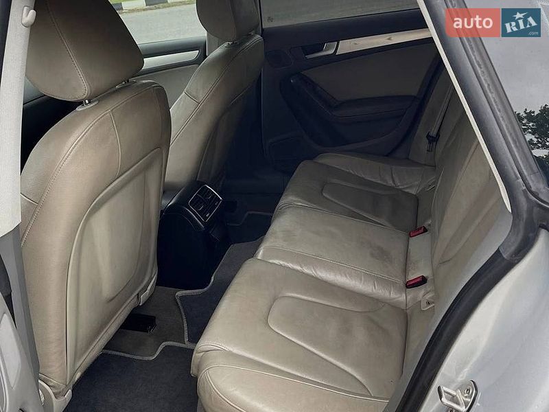 Купе Audi A5 2010 в Городке