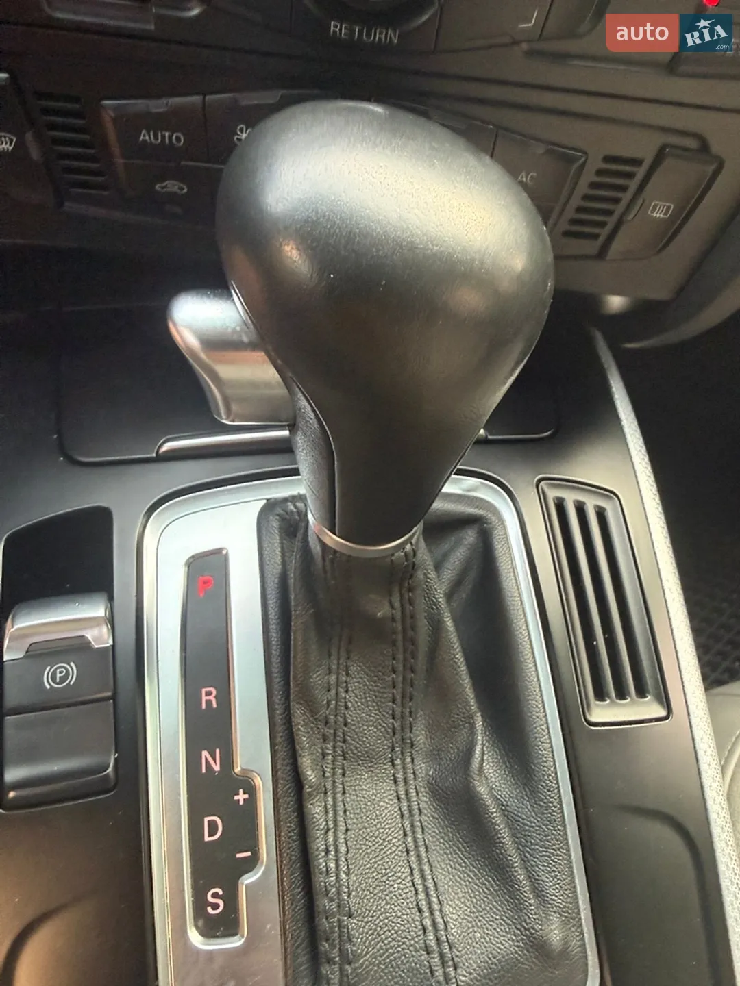 2010 Audi A5 - мініатюра 13