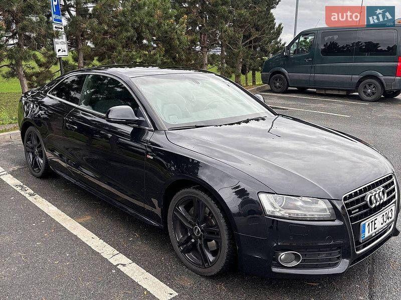 Купе Audi A5 2010 в Киеве