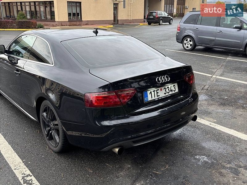Купе Audi A5 2010 в Киеве