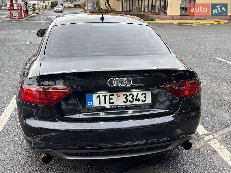 Купе Audi A5 2010 в Киеве