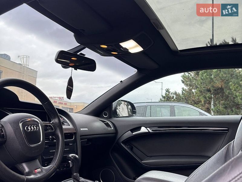 Купе Audi A5 2010 в Киеве