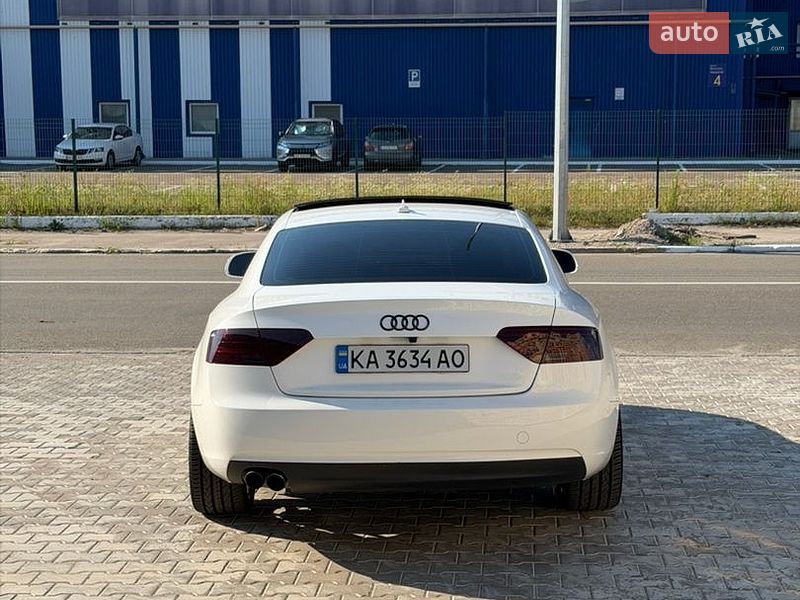 Купе Audi A5 2013 в Києві