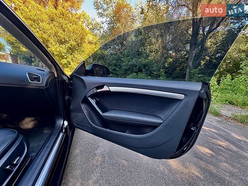 Купе Audi A5 2014 в Києві фото 16 Купе Audi A5 2014 в Києві