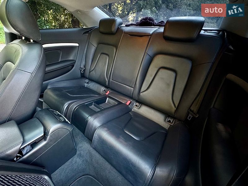 Купе Audi A5 2014 в Києві фото 19 Купе Audi A5 2014 в Києві