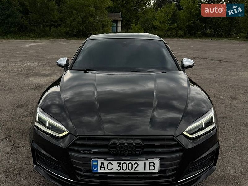 Купе Audi A5 2017 в Луцке