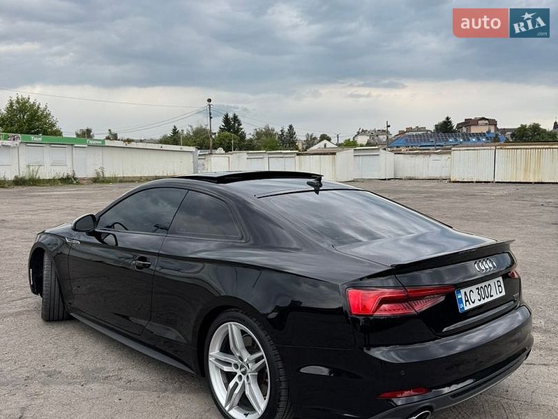 Купе Audi A5 2017 в Луцке