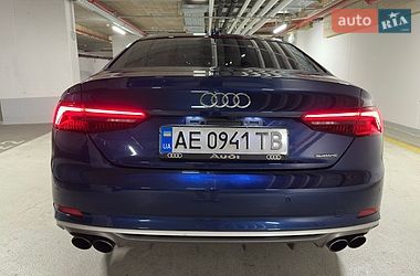 Купе Audi A5 2018 в Киеве фото 15 Купе Audi A5 2018 в Киеве