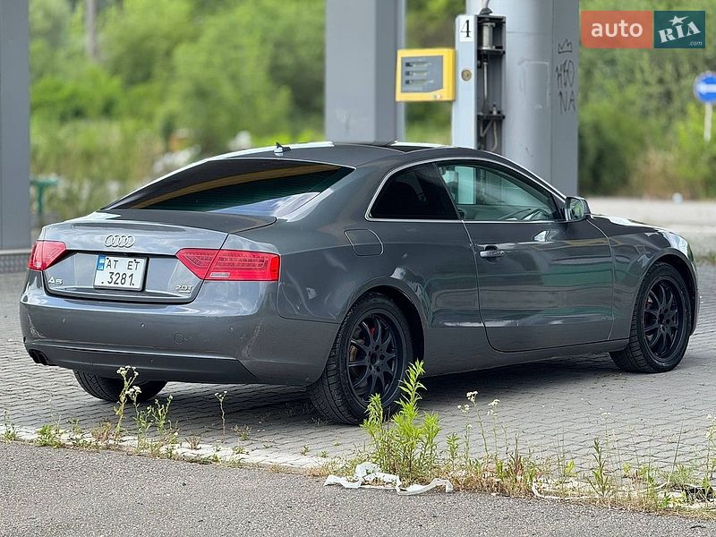 Купе Audi A5 2013 в Львові