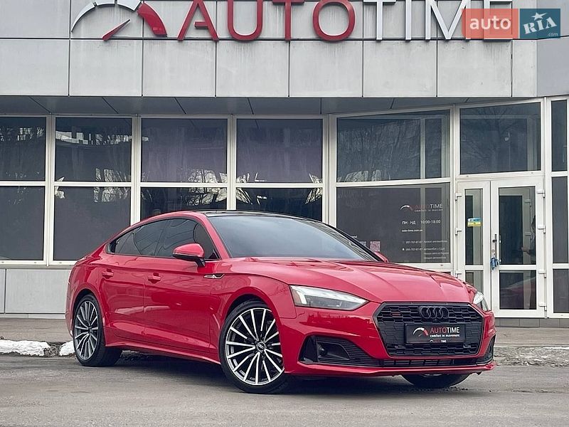 Audi A5, photos from the listing