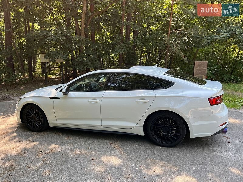 Купе Audi A5 2018 в Києві